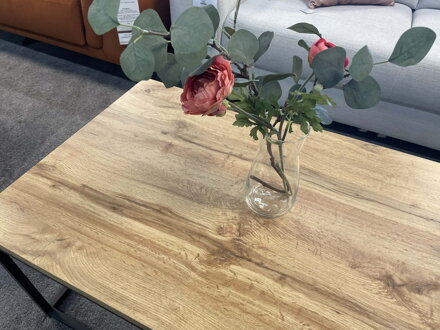 BORMO konferenčný stolík - výpredaj výstavného kusu 