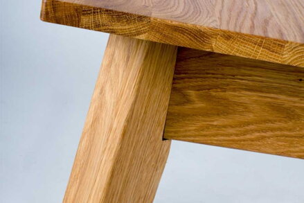 Rozkladací dubový jedálenský stôl GERY 140 (180/220) x 90 cm 
